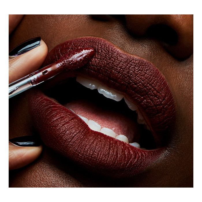 RETRO MATTE LIQUID LIP COLOUR CARNIVOROUS 5 ML