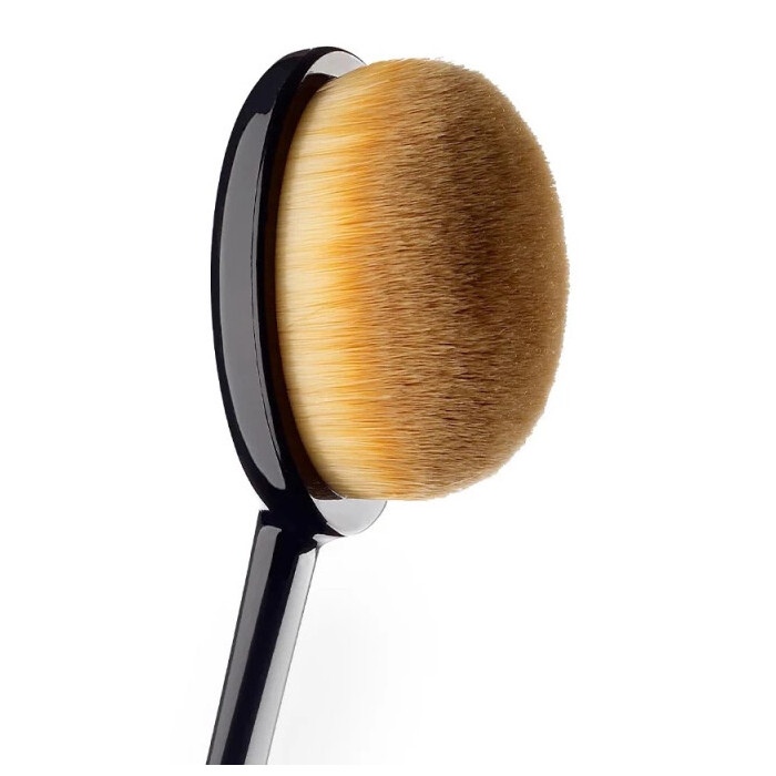 MEDIUM OVAL BRUSH PREMIUM QUALITY